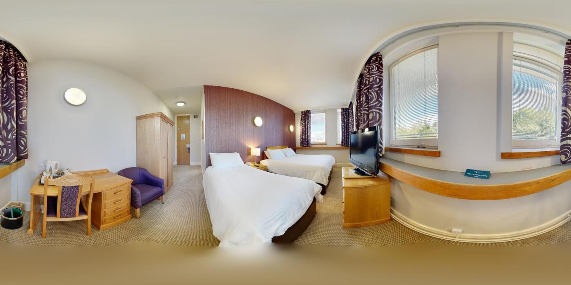 Готель Kents Hill Park Training & Conference Centre Мілтон-Кінз Екстер'єр фото