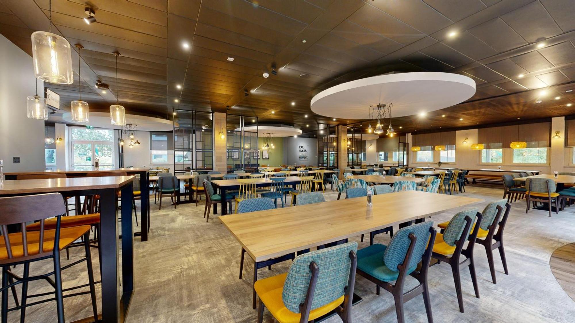 Готель Kents Hill Park Training & Conference Centre Мілтон-Кінз Екстер'єр фото