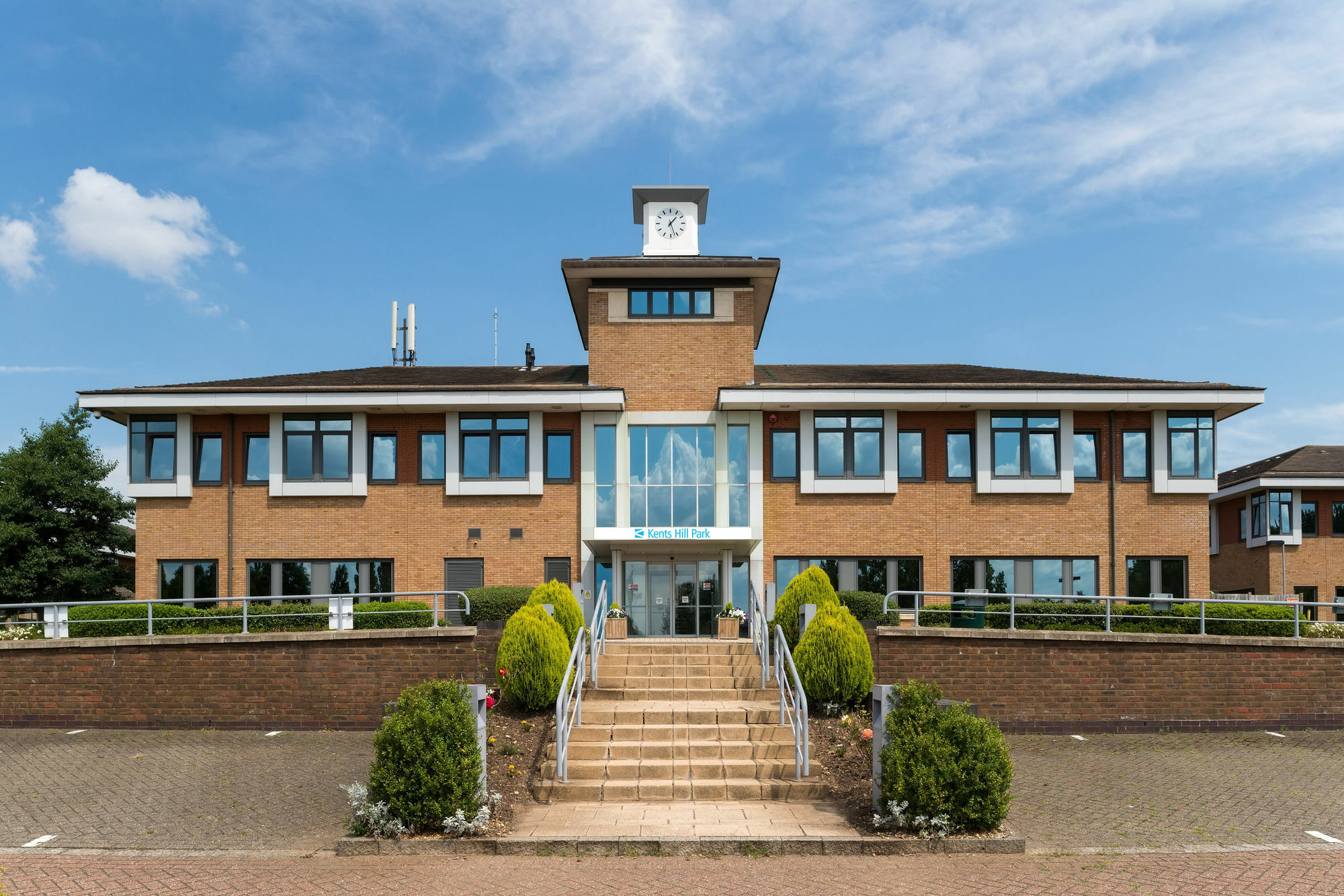 Готель Kents Hill Park Training & Conference Centre Мілтон-Кінз Екстер'єр фото